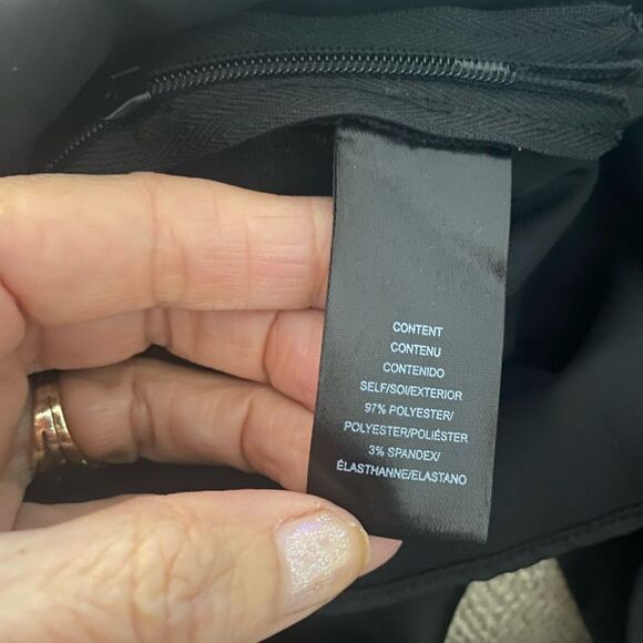 COPY - NWT WAYF Cold Shoulder Cami Blouse Sz XS - Picture 7 of 8